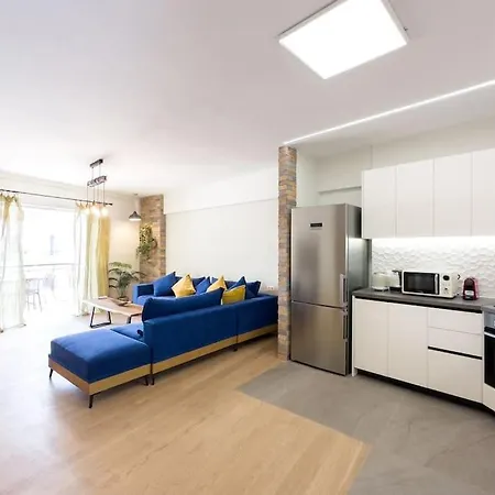 Three Bedroom Stylish Apt Next To Acropolis Atina Dış mekan fotoğraf