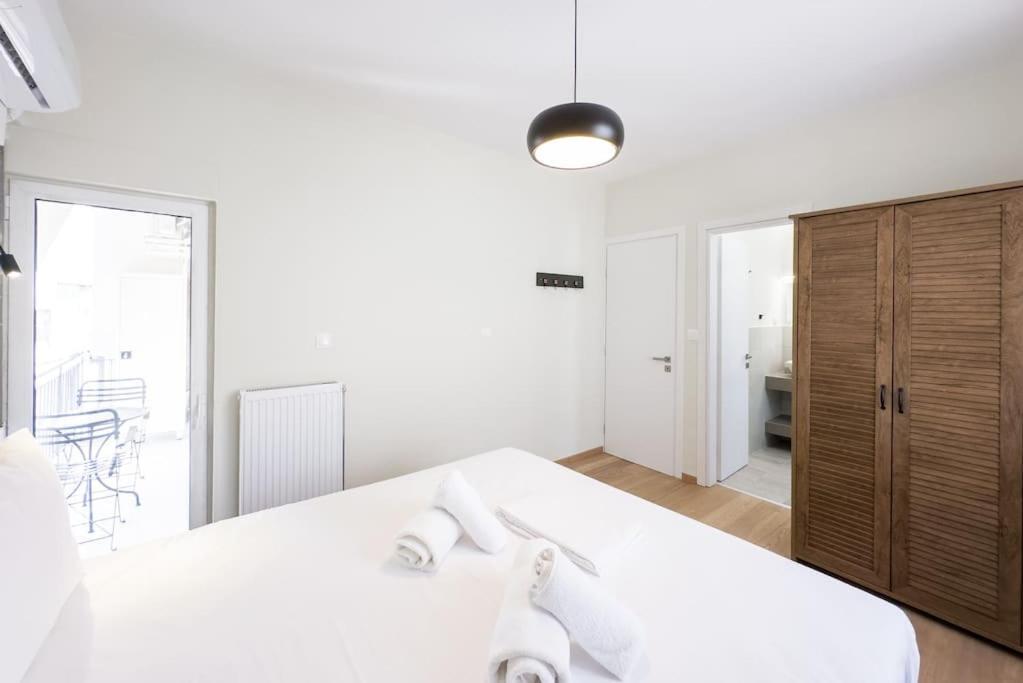 Apartment Three Bedroom Stylish Next To Acropolis *