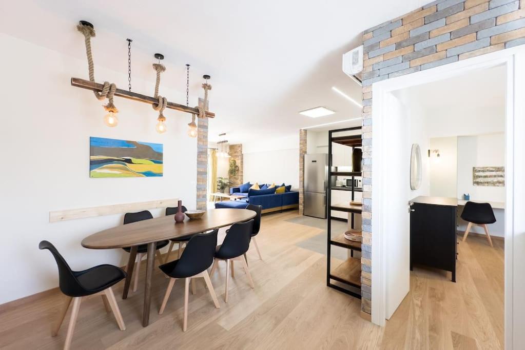 Three Bedroom Stylish Next To Acropolis * Athen
