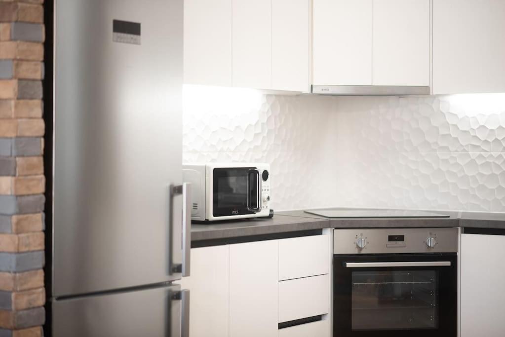 Apartment Three Bedroom Stylish Next To Acropolis Athens