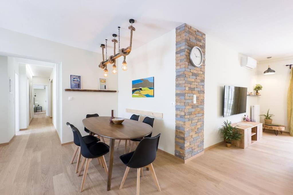 Apartment Three Bedroom Stylish Next To Acropolis